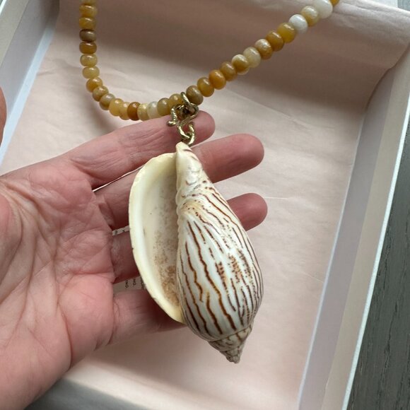 ULLA JOHNSON spiral shell pendant necklace yellow opal w/ box beaded vol… - Picture 4 of 7